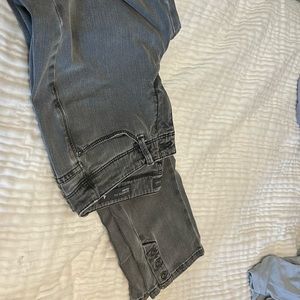 Soft gray colored jeans in good shape